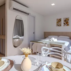 Loft Novo Todo Mobiliado Com Wifi Piscina E Proximo A Oktober Apartamento Blumenau